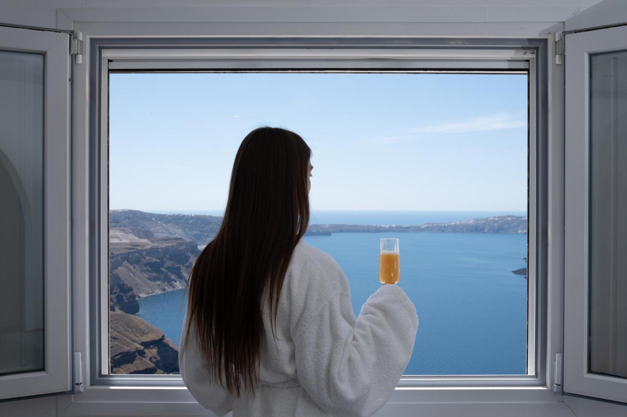 Cilon Santorini מלון אימרוביגלי