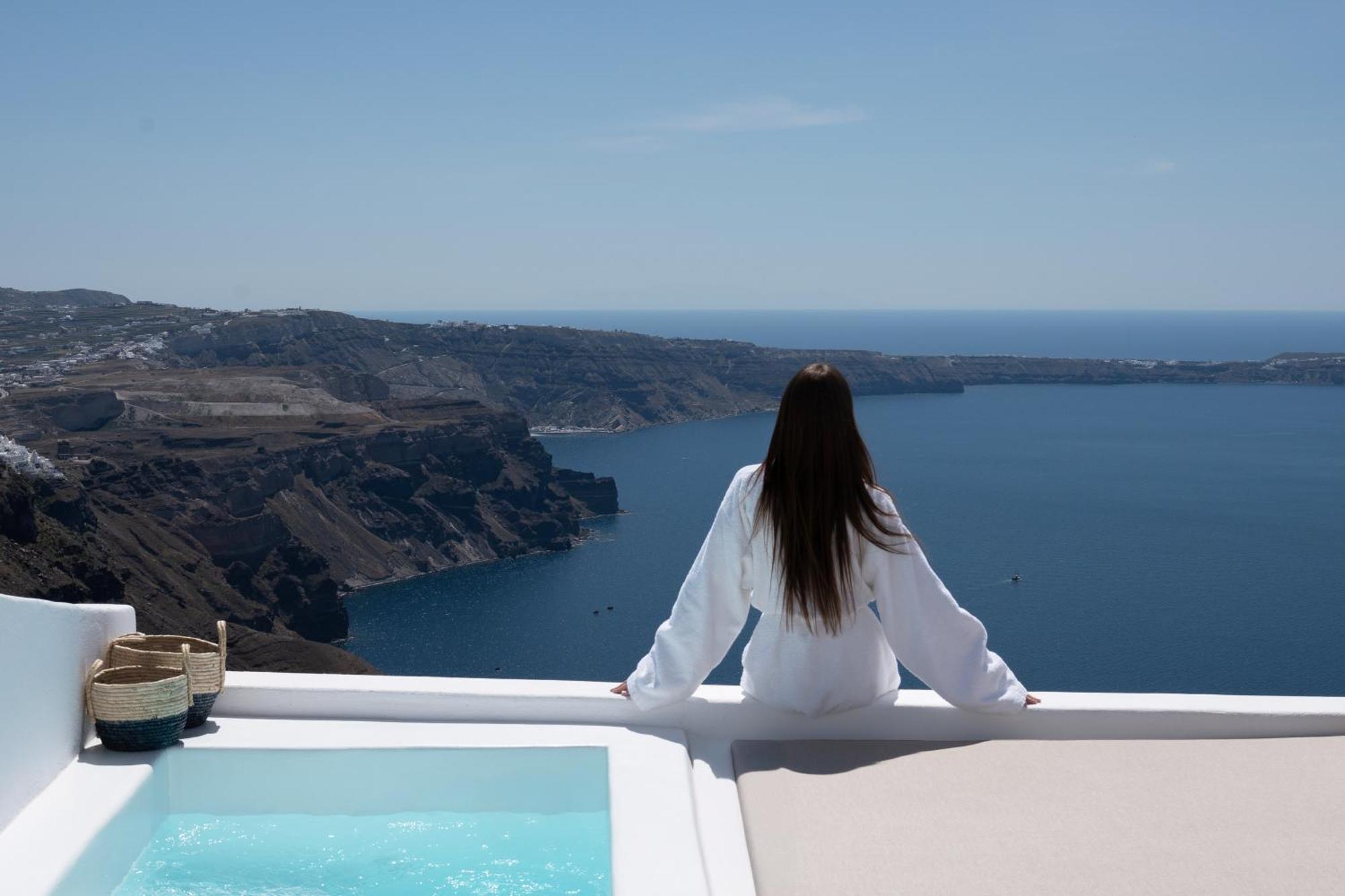 מלון Cilon Santorini 4*
